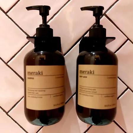 Pensión Les De Petit Bomal 4*