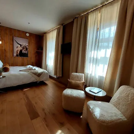 Les De Petit Bomal Casa de hóspedes 4*