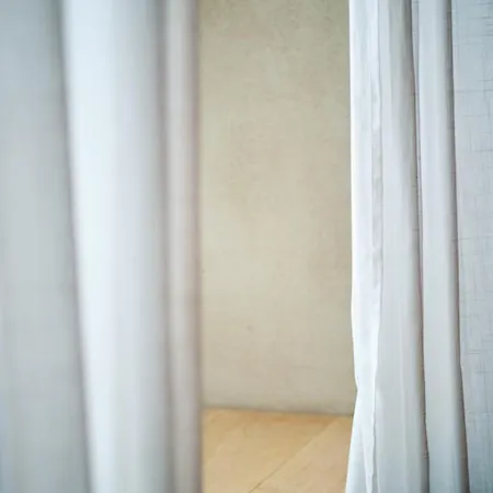 ゲストハウス Les De Petit Bomal