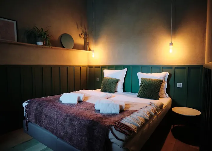 Les De Petit Bomal ゲストハウス デュルビュイ